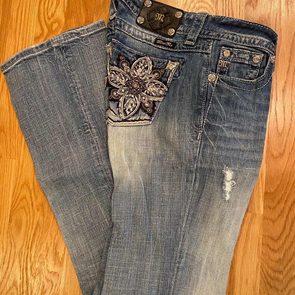 Miss Me Signature Rise Bootcut Jeans - Picture 2 of 6